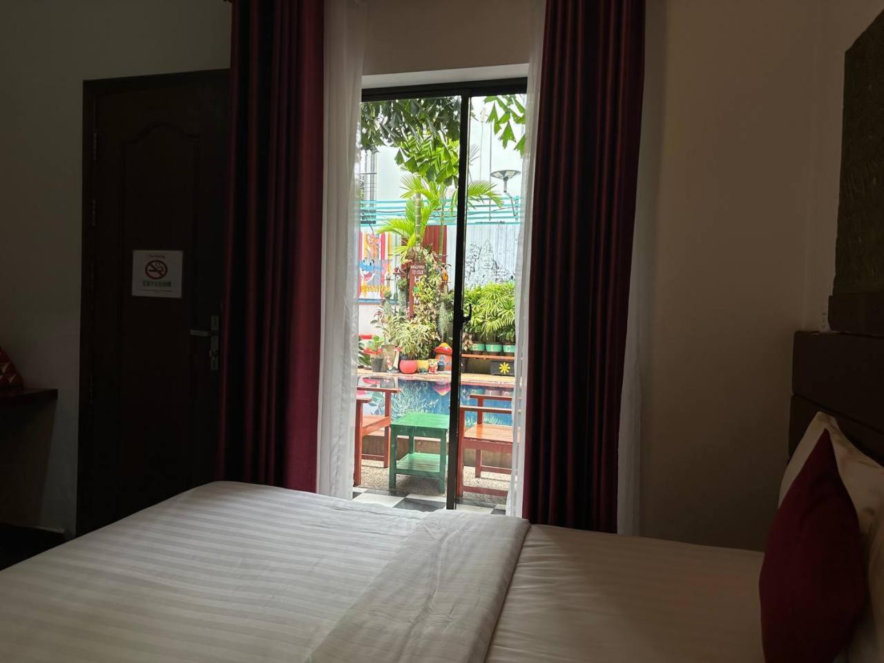 Asanak D'Angkor Boutique Hotel Siem Reap Exterior photo